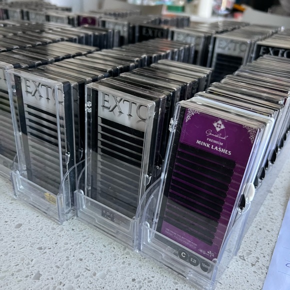 CLEARANCE Eyelashes Boxes Acrylic Box EXTC - Many Sizes & Length - Picture 7 of 16